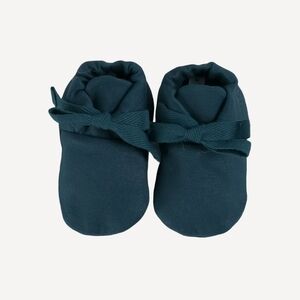NWT 12-18M Kate Quinn tie booties big dipper blue bamboo
